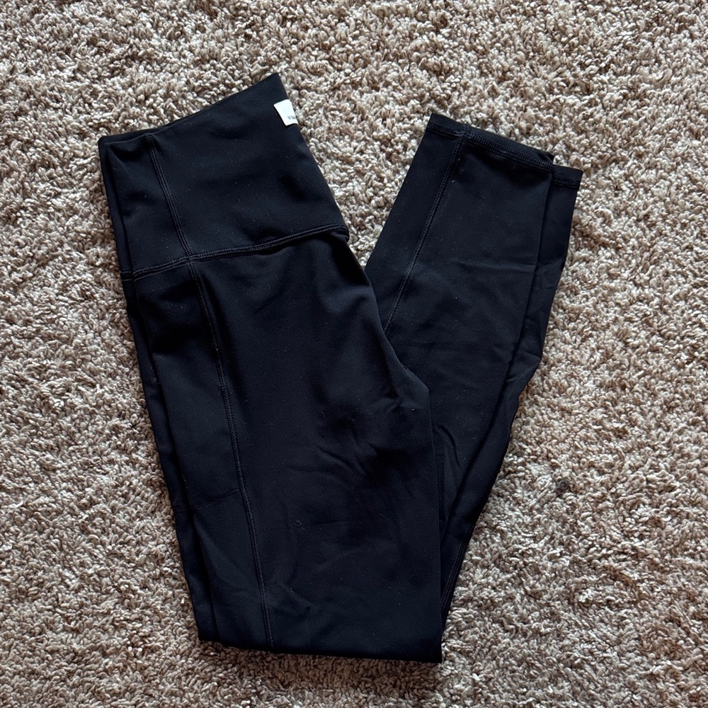 Vuori Studio Pocket Legging
